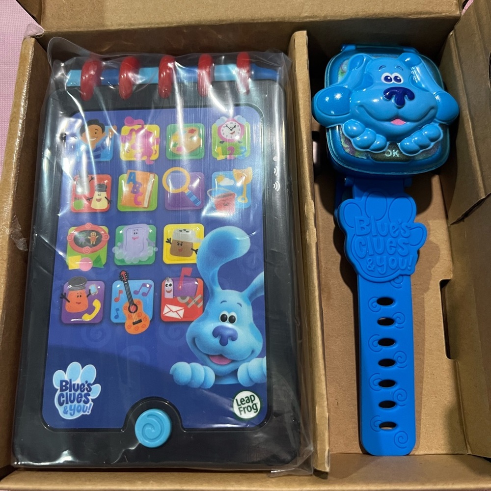Blue’s Clues & You Learning Watch and Handy Dandy Notebook